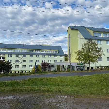 Szálloda Werrapark Familienresort Heubacher Hoehe